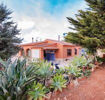 Finca, Strandhaus in Benissa - 525.000,00&nbsp;EUR Kaufpreis, ca.&nbsp; 212,00&nbsp;m&sup2; in Benissa (PLZ: )