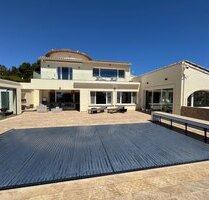 Villa in Moraira - 1.850.000,00&nbsp;EUR Kaufpreis, ca.&nbsp; 335,00&nbsp;m&sup2; in Moraira (PLZ: )