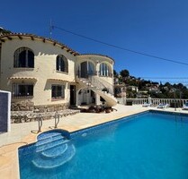 Villa in Benissa - 580.000,00&nbsp;EUR Kaufpreis, ca.&nbsp; 210,00&nbsp;m&sup2; in Benissa (PLZ: )