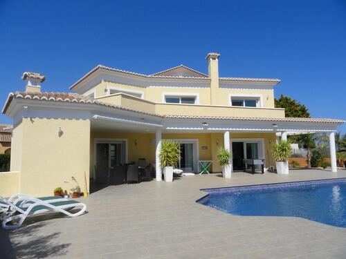 Foto - Villa in Calpe - 995.000,00&nbsp;EUR Kaufpreis, ca.&nbsp; 410,00&nbsp;m&sup2;