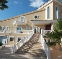 Villa in LAlfas del Pi - 2.200.000,00&nbsp;EUR Kaufpreis, ca.&nbsp; 500,00&nbsp;m&sup2; in L'Alfas del Pi (PLZ: )