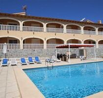 Villa in Calpe - 1.500.000,00&nbsp;EUR Kaufpreis, ca.&nbsp; 820,00&nbsp;m&sup2; in Calpe (PLZ: )