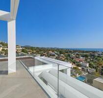 Villa in Calpe - 1.985.000,00&nbsp;EUR Kaufpreis, ca.&nbsp; 292,00&nbsp;m&sup2; in Calpe (PLZ: )