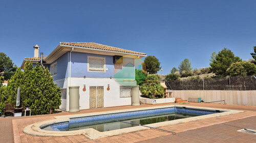 Foto - Villa in Calasparra - 295.000,00&nbsp;EUR Kaufpreis, ca.&nbsp; 261,00&nbsp;m&sup2;