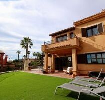 Einfamilienhaus in Hacienda del Alamo Golf Resort