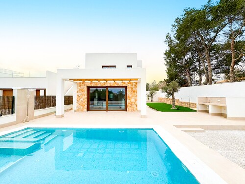 Foto - Villa in Cabo Roig - 760.000,00&nbsp;EUR Kaufpreis, ca.&nbsp; 143,00&nbsp;m&sup2;