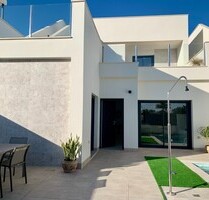 Villa in Los Alcazares - 549.000,00&nbsp;EUR Kaufpreis, ca.&nbsp; 125,00&nbsp;m&sup2; in Los Alcazares (PLZ: )