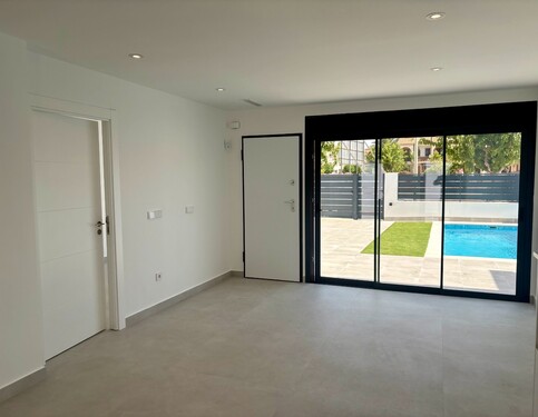 Foto - Villa in Los Alcazares zum Kaufen