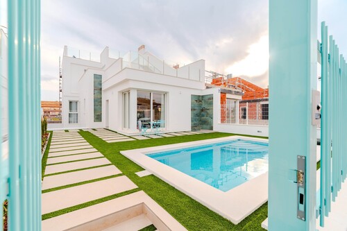 Foto - Villa in Los Alcazares - 467.000,00&nbsp;EUR Kaufpreis, ca.&nbsp; 234,00&nbsp;m&sup2;