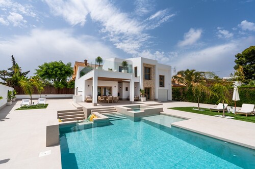 Foto - Villa in Campoamor - 1.350.000,00&nbsp;EUR Kaufpreis, ca.&nbsp; 227,00&nbsp;m&sup2;