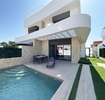 Villa in Los Montesinos - 365.000,00&nbsp;EUR Kaufpreis, ca.&nbsp; 109,00&nbsp;m&sup2; in Los Montesinos (PLZ: )