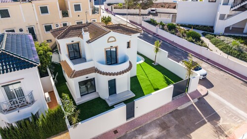 Foto - Villa in Campoamor - 590.000,00&nbsp;EUR Kaufpreis, ca.&nbsp; 109,00&nbsp;m&sup2;