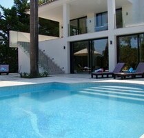 Villa in Santa Ponsa - 8.500,00&nbsp;EUR Kaltmiete, ca.&nbsp; 430,00&nbsp;m&sup2; in Santa Ponsa (PLZ: )