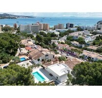 Villa in Palmanova - 7.000,00&nbsp;EUR Kaltmiete, ca.&nbsp; 420,00&nbsp;m&sup2; in Palmanova (PLZ: )