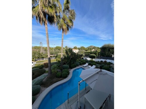 Foto - Villa in Santa Ponsa - 2.500.000,00&nbsp;EUR Kaufpreis, ca.&nbsp; 350,00&nbsp;m&sup2;