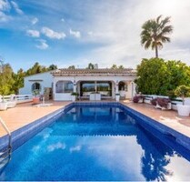 Villa in Santa Ponsa - 1.785.000,00&nbsp;EUR Kaufpreis, ca.&nbsp; 305,00&nbsp;m&sup2; in Santa Ponsa (PLZ: )