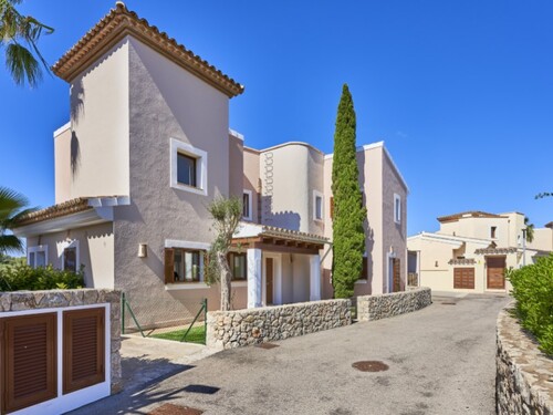 Foto - Villa in Santa Ponsa - 1.750.000,00&nbsp;EUR Kaufpreis, ca.&nbsp; 215,00&nbsp;m&sup2;