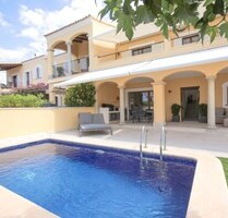 Villa in Santa Ponsa - 1.695.000,00&nbsp;EUR Kaufpreis, ca.&nbsp; 158,00&nbsp;m&sup2; in Santa Ponsa (PLZ: )