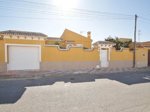 Foto - Villa zur Miete in Torrevieja