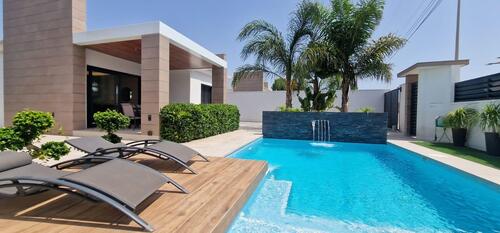 Foto - Villa in Torrevieja - 1.050,00&nbsp;EUR Kaltmiete, ca.&nbsp; 120,00&nbsp;m&sup2;