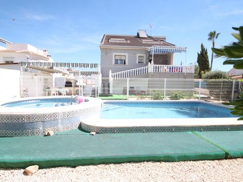 Foto - Villa in Torrevieja - 474.900,00&nbsp;EUR Kaufpreis, ca.&nbsp; 385,00&nbsp;m&sup2;