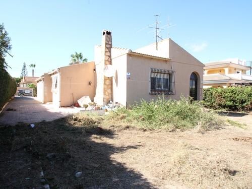 Foto - Villa in Torrevieja - 299.900,00&nbsp;EUR Kaufpreis, ca.&nbsp; 112,00&nbsp;m&sup2;