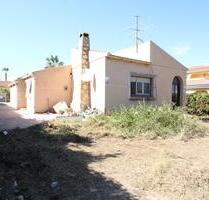 Villa in Torrevieja - 299.900,00&nbsp;EUR Kaufpreis, ca.&nbsp; 112,00&nbsp;m&sup2; in Torrevieja (PLZ: )