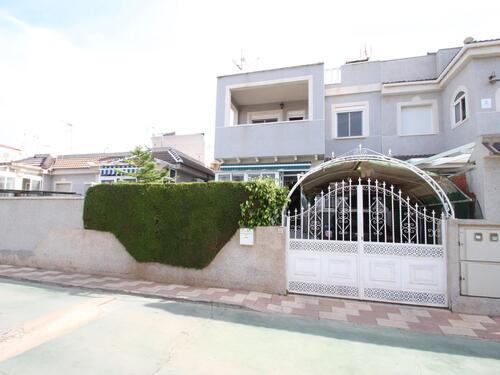 Foto - Bungalow in Torrevieja - 159.900,00&nbsp;EUR Kaufpreis, ca.&nbsp; 118,00&nbsp;m&sup2;