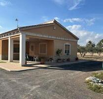 Villa in La hoya - 230.000,00&nbsp;EUR Kaufpreis, ca.&nbsp; 110,00&nbsp;m&sup2; in La hoya (PLZ: )