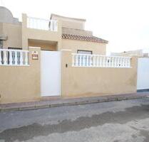 Doppelhaushälfte in Torrevieja - 269.900,00&nbsp;EUR Kaufpreis, ca.&nbsp; 80,00&nbsp;m&sup2; in Torrevieja (PLZ: )