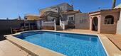Foto - Villa in Torrevieja - 320.000,00&nbsp;EUR Kaufpreis, ca.&nbsp; 187,00&nbsp;m&sup2;