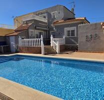 Villa in Torrevieja - 320.000,00&nbsp;EUR Kaufpreis, ca.&nbsp; 187,00&nbsp;m&sup2; in Torrevieja (PLZ: )