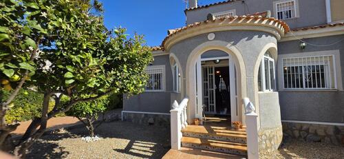 Foto - Villa zum Kaufen in Torrevieja