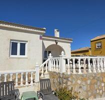 Villa in Torrevieja - 289.900,00&nbsp;EUR Kaufpreis, ca.&nbsp; 93,00&nbsp;m&sup2; in Torrevieja (PLZ: )