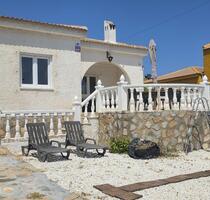 Villa in Torrevieja - 274.900,00&nbsp;EUR Kaufpreis, ca.&nbsp; 93,00&nbsp;m&sup2; in Torrevieja (PLZ: )
