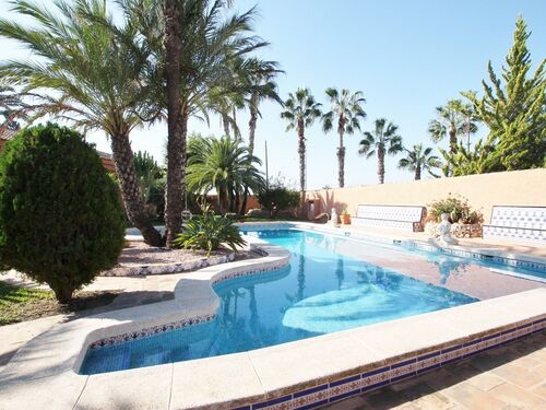 Foto - Villa zum Kaufen in Torrevieja