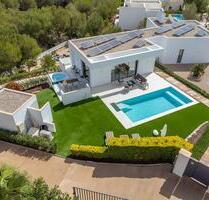 Villa in Orihuela - 1.450.000,00&nbsp;EUR Kaufpreis, ca.&nbsp; 336,00&nbsp;m&sup2; in Orihuela (PLZ: )