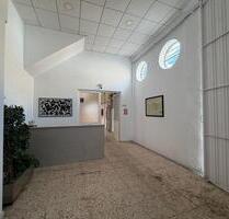 Fabrik, Industrieanlage in Elche