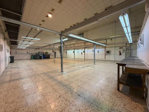 Foto - Fabrik, Industrieanlage in Elche zum Kaufen
