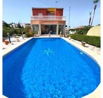 Villa in Torrevieja - 430.000,00&nbsp;EUR Kaufpreis, ca.&nbsp; 220,00&nbsp;m&sup2; in Torrevieja (PLZ: )