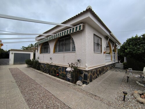 Foto - Villa in Los Alcázares - 450.000,00&nbsp;EUR Kaufpreis, ca.&nbsp; 124,00&nbsp;m&sup2;