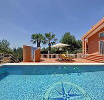 Haus in Benitachell, Alicante - 750.000,00&nbsp;EUR Kaufpreis, ca.&nbsp; 729,00&nbsp;m&sup2; in Benitachell (PLZ: )