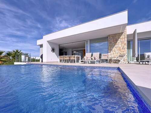Foto - Haus in Benitachell, Alicante - 1.350.000,00&nbsp;EUR Kaufpreis, ca.&nbsp; 830,00&nbsp;m&sup2;