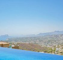 Haus in Benitachell, Alicante - 875.000,00 EUR Kaufpreis, ca.  1.385,00 m² in Benitachell (PLZ: )