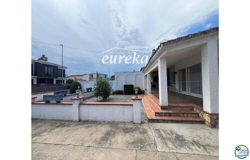 Foto - Einfamilienhaus in Empuriabrava zum Kaufen
