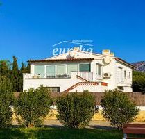 Einfamilienhaus in Roses - 475.000,00&nbsp;EUR Kaufpreis, ca.&nbsp; 235,00&nbsp;m&sup2; in Roses (PLZ: )