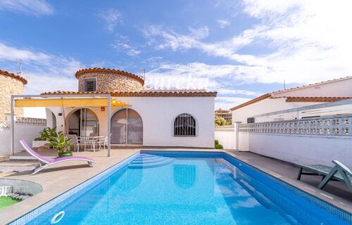 Foto - Einfamilienhaus in Roses - 349.000,00&nbsp;EUR Kaufpreis, ca.&nbsp; 88,00&nbsp;m&sup2;
