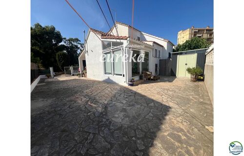 Foto - Einfamilienhaus in Roses zum Kaufen