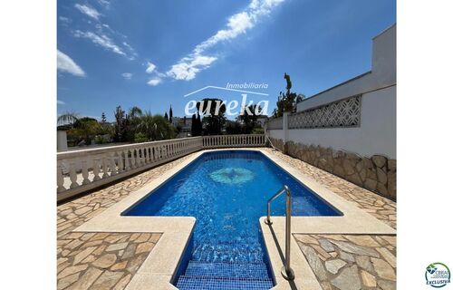 Foto - Einfamilienhaus zum Kaufen in Empuriabrava