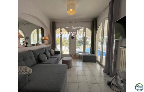 Foto - Einfamilienhaus in Empuriabrava zum Kaufen
